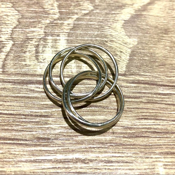 Gorgeous Sterling Silver Rolling Ring - Picture 2 of 5